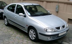 1280px-renault_megane_front_20080820