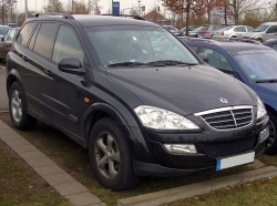 ssang-yong-kyron
