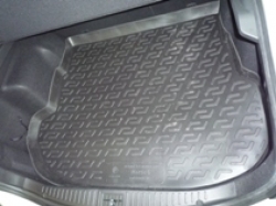 kovrik-v-bagazhnik-mazda-6-hatchback-(02-)-(polimernyj)